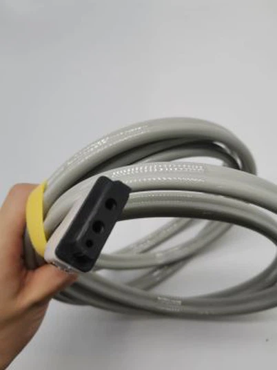 BP žarna, suderinama su „GE Dash 3000“ su metaline jungtimi